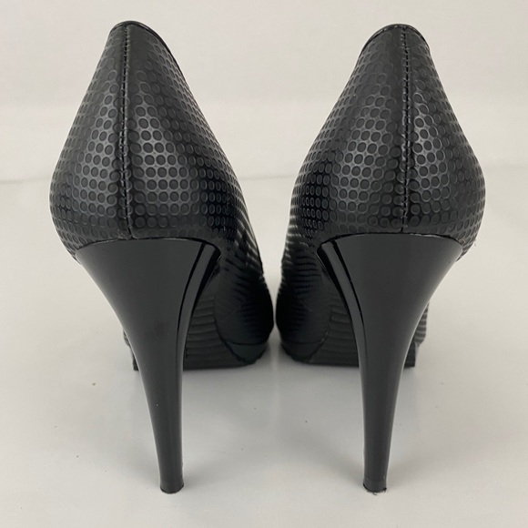 NINE WEST Rewindo Textured Pumps - Picture 5 of 6